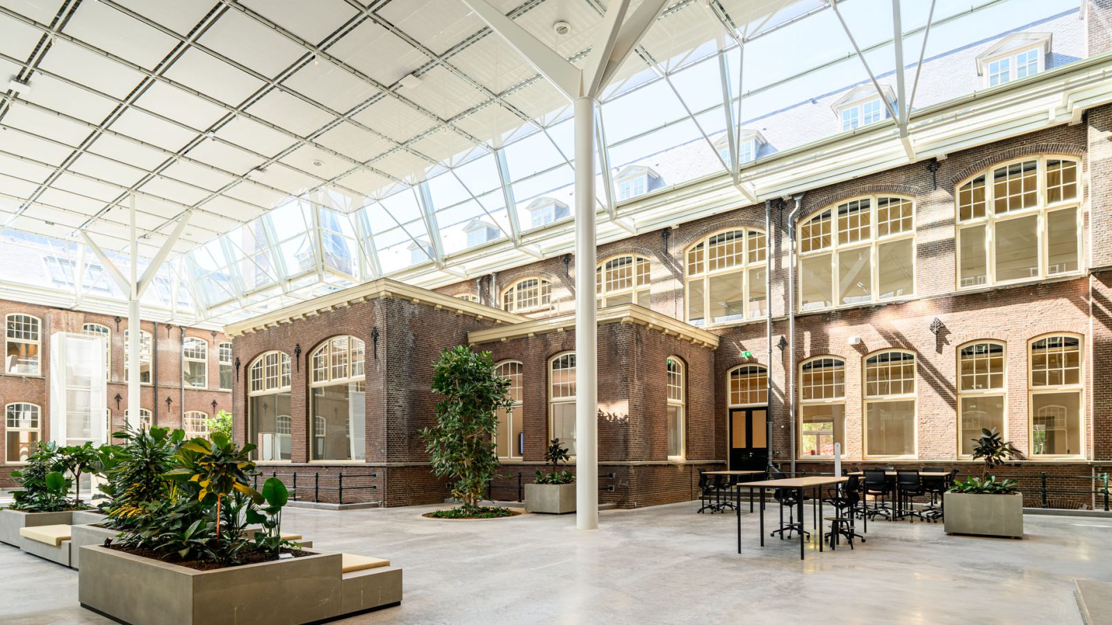 Van energetisch vergiet naar duurzaam kantoor